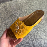 2025 Summer New Large-Size Lady Thick-Soled Sandals Help Flowers Decorated With Ultra-Light Polyurethane Soles HZ0115
