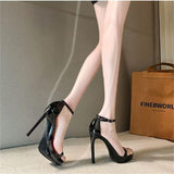 2025 New Summer Net Red High Heels With Sexy 12Cm Fine And Silver Waterproof Table Sandals Woman HZ0115