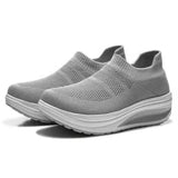 2025 Spring And Summer New Ultra-Light Sole Flying Weave Breathable 43 Large Thick Sole Comfortable Single Shoe Tide HZ0115