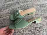 Fang Button Fish Mouth Slippers Women 2025 Summer New Korean Version Of Large-Size Fashion Wearing A Word Drag Coarse And Cold Slippers HZ0115