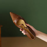 Vintage Brown Pointed Single Shoe Women 2025 New Flat Heeled Clasp With French Flat Shoes HZ0115