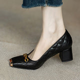 2025 Spring And Autumn New French Retro Square Head Thick Heel Metal Chain Small Leather Shoes Coarse Heel Soft Back Grandmother Single Shoes HZ0115