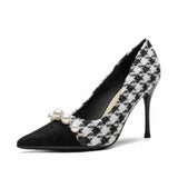 Small Fragrant High-Heeled Shoes 2025 New Autumn Tip French Single Shoes Thousand Bird Temperament Fine Heel Women's Shoes Large Size HZ0115